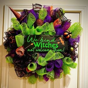 Hallelujah Night Halloween wreath